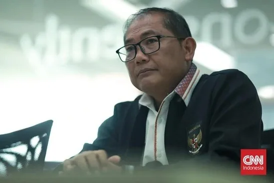 Trưởng đoàn bóng đá Indonesia nhận án phạt nặng từ FIFA